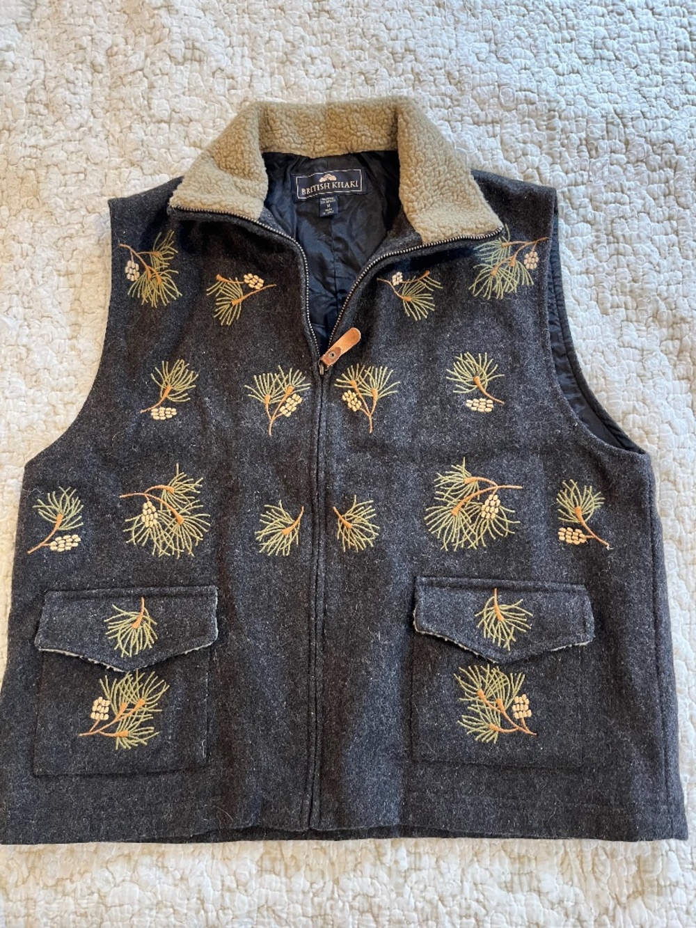 British Khaki embroidered wood vest (medium)